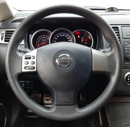 Nissan Tiida I Рестайлинг с пробегом 2010 года, цена 770 000 рублей, 117361 км, хэтчбек, Автокод Объявления