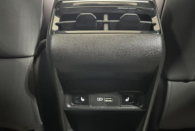Geely Coolray I Рестайлинг с пробегом 2024 года, цена 2 140 000 рублей, 26765 км, внедорожник, Автокод Объявления
