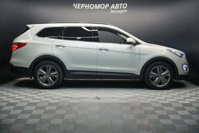 Hyundai Santa Fe III с пробегом 2014 года, цена 2 390 000 рублей, 178000 км, внедорожник, Автокод Объявления