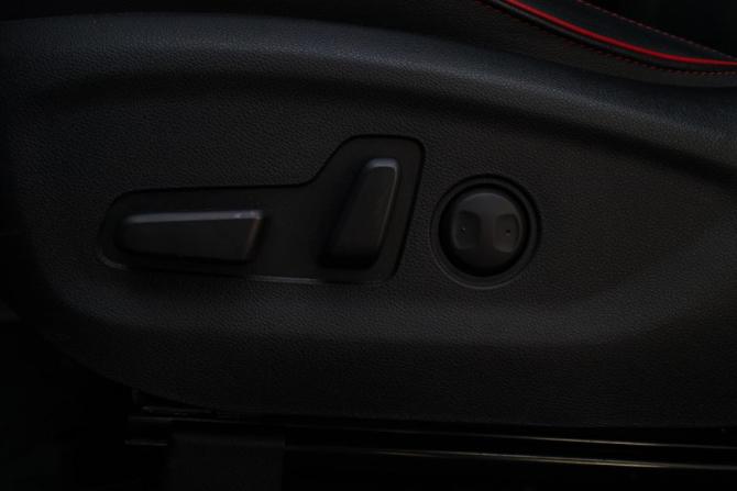 Kia Sportage IV Рестайлинг с пробегом 2019 года, цена 2 890 000 рублей, 66883 км, внедорожник, Автокод Объявления