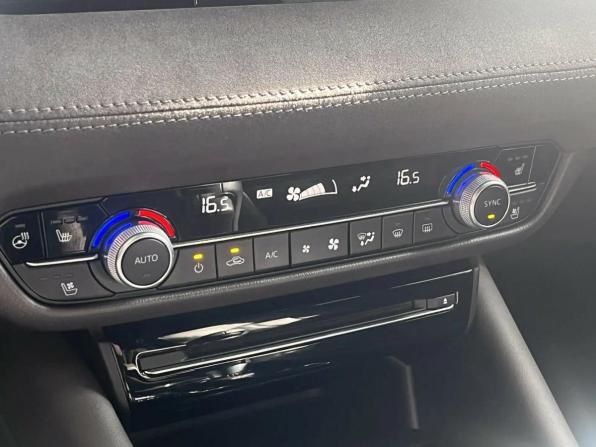 Mazda 6 III (GJ) Рестайлинг 2 с пробегом 2021 года, цена 2 843 000 рублей, 91210 км, седан, Автокод Объявления