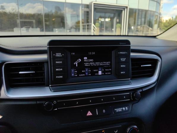 Kia Ceed III с пробегом 2018 года, цена 1 599 000 рублей, 70650 км, хэтчбек, Автокод Объявления