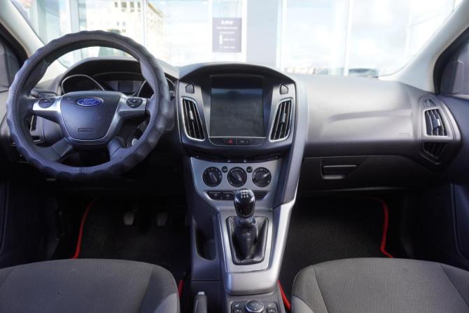 Ford Focus III с пробегом 2013 года, цена 735 000 рублей, 220674 км, хэтчбек, Автокод Объявления
