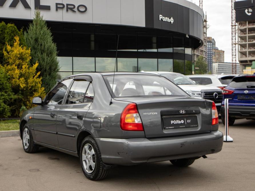 Hyundai Accent II Москва  - изображение 6