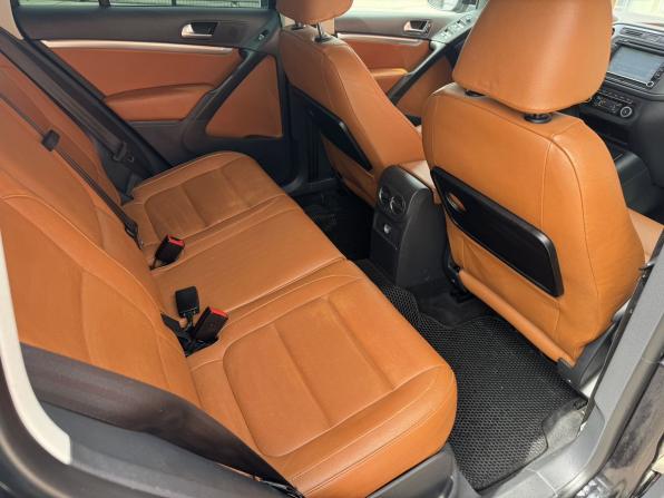 Volkswagen Tiguan I Рестайлинг с пробегом 2012 года, цена 1 260 000 рублей, 160000 км, внедорожник, Автокод Объявления