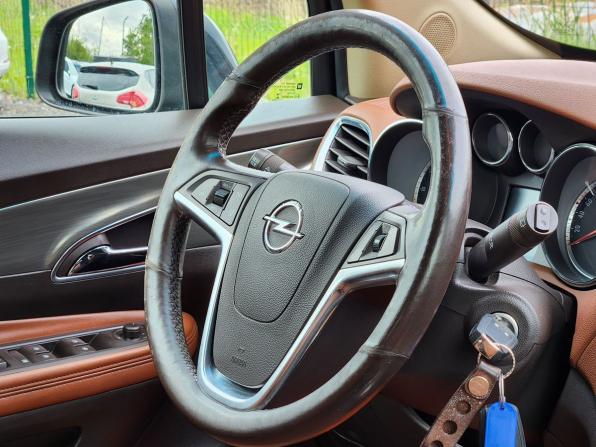 Opel Mokka I с пробегом 2012 года, цена 929 000 рублей, 210000 км, внедорожник, Автокод Объявления