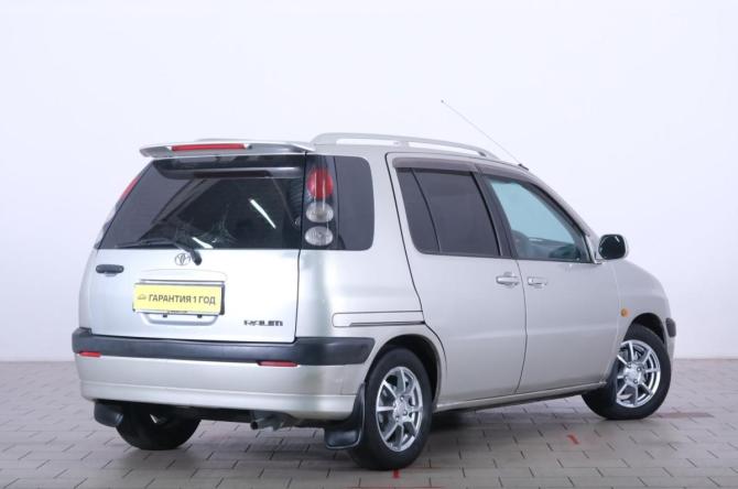 Toyota Raum I с пробегом 2000 года, цена 299 000 рублей, 327000 км, компактвэн, Автокод Объявления