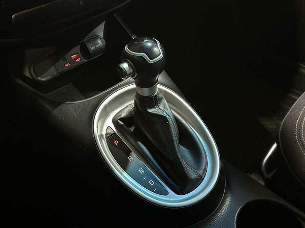Kia Soul II Рестайлинг с пробегом 2017 года, цена 1 499 990 рублей, 72474 км, хэтчбек, Автокод Объявления