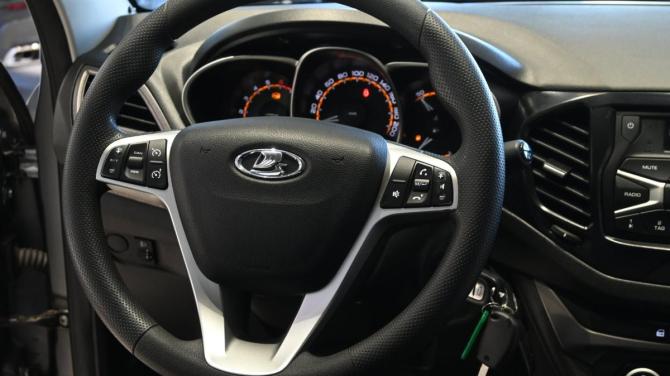 Lada (ВАЗ) Vesta I с пробегом 2020 года, цена 995 000 рублей, 73232 км, седан, Автокод Объявления
