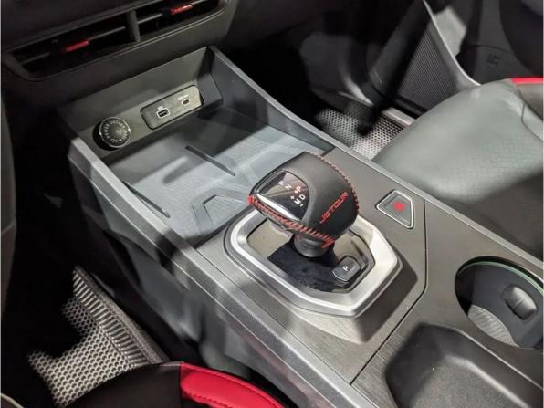 JETOUR DASHING I с пробегом 2023 года, цена 1 745 000 рублей, 71000 км, внедорожник, Автокод Объявления