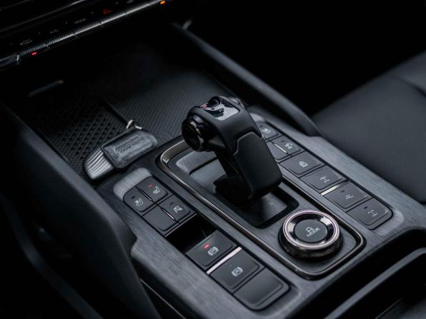 Haval H9 II с пробегом 2024 года, цена 3 400 000 рублей, 37597 км, внедорожник, Автокод Объявления