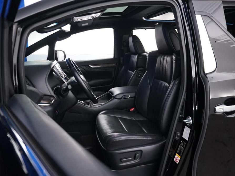 Toyota Alphard III Рестайлинг Москва  - изображение 11