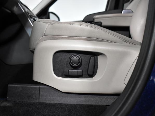 Land Rover Discovery V с пробегом 2017 года, цена 2 499 000 рублей, 177538 км, внедорожник, Автокод Объявления