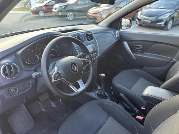 Renault Sandero II Рестайлинг с пробегом 2019 года, цена 1 465 000 рублей, 48352 км, хэтчбек, Автокод Объявления