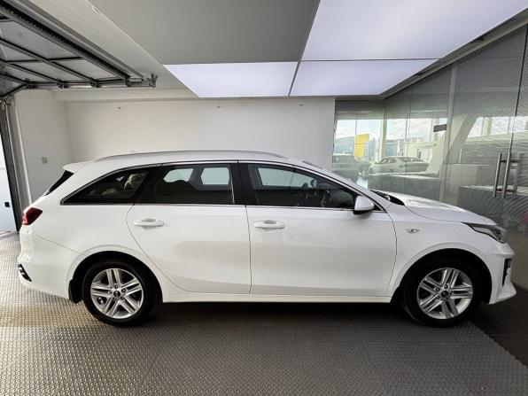 Kia Ceed III с пробегом 2020 года, цена 1 795 000 рублей, 93070 км, универсал, Автокод Объявления