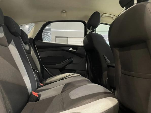 Ford Focus III с пробегом 2014 года, цена 725 000 рублей, 185321 км, хэтчбек, Автокод Объявления