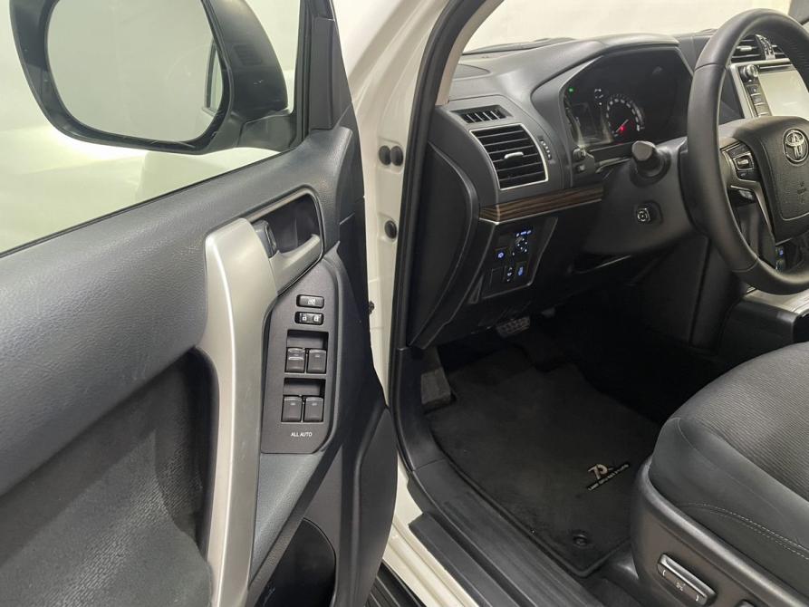 Toyota Land Cruiser Prado 150 Series Рестайлинг 2 Воронеж  - изображение 17