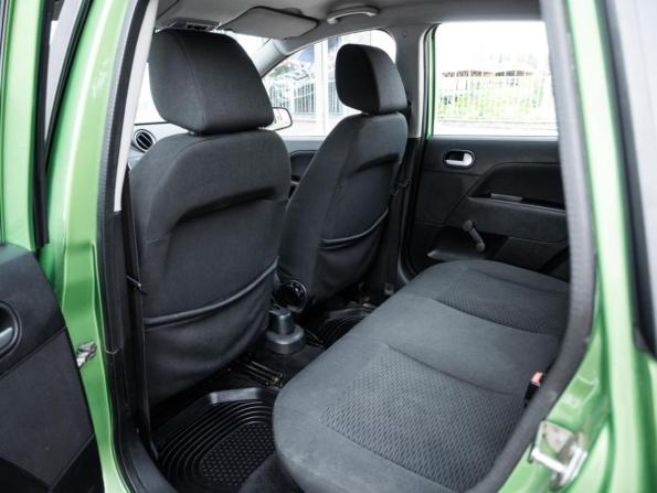 Ford Fiesta Mk5 с пробегом 2007 года, цена 644 000 рублей, 125623 км, хэтчбек, Автокод Объявления