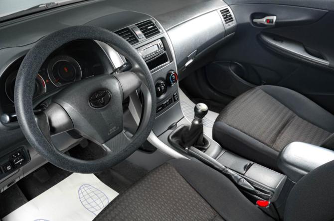 Toyota Corolla X (E140 E150) Рестайлинг с пробегом 2011 года, цена 1 369 000 рублей, 152000 км, седан, Автокод Объявления