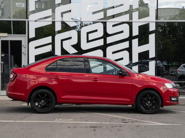 Skoda Rapid I Рестайлинг с пробегом 2019 года, цена 1 599 000 рублей, 80379 км, лифтбек, Автокод Объявления