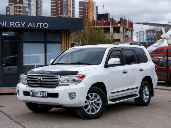 Toyota Land Cruiser 200 Series Рестайлинг 1 с пробегом 2014 года, цена 3 850 000 рублей, 179652 км, внедорожник, Автокод Объявления