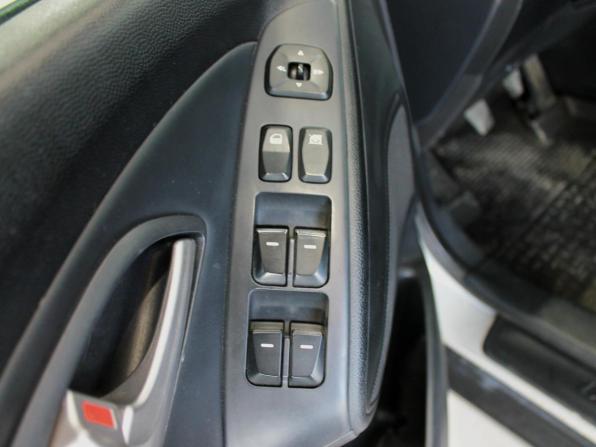Hyundai ix35 I с пробегом 2012 года, цена 1 220 000 рублей, 188000 км, внедорожник, Автокод Объявления