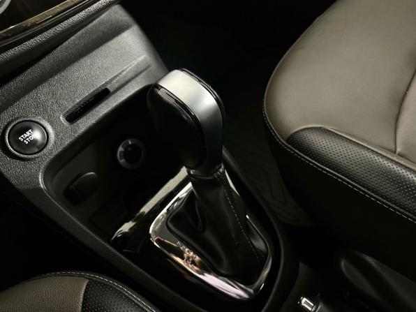 Renault Kaptur I с пробегом 2018 года, цена 1 650 000 рублей, 139327 км, внедорожник, Автокод Объявления
