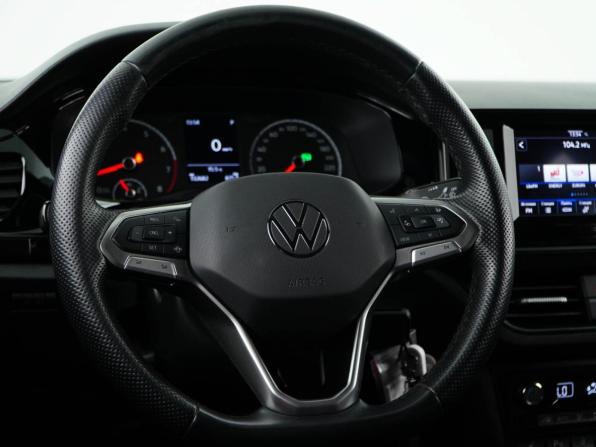 Volkswagen Polo VI с пробегом 2022 года, цена 1 777 077 рублей, 132682 км, лифтбек, Автокод Объявления