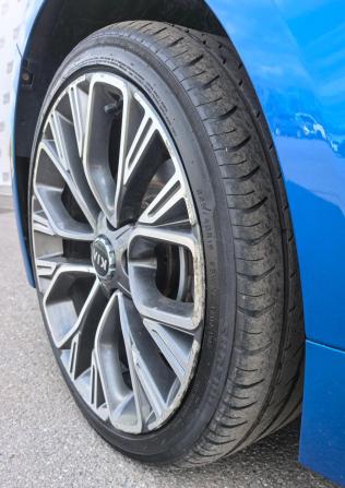 Kia Stinger I с пробегом 2018 года, цена 2 590 000 рублей, 92000 км, лифтбек, Автокод Объявления