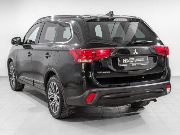 Mitsubishi Outlander III Рестайлинг 3 с пробегом 2021 года, цена 2 370 000 рублей, 123765 км, внедорожник, Автокод Объявления