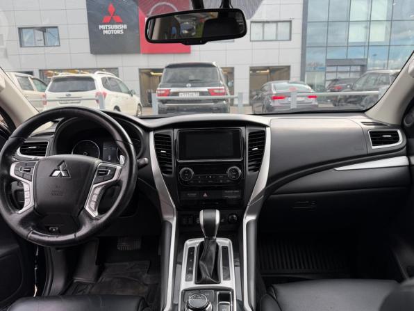 Mitsubishi Pajero Sport III с пробегом 2018 года, цена 3 480 000 рублей, 53391 км, внедорожник, Автокод Объявления