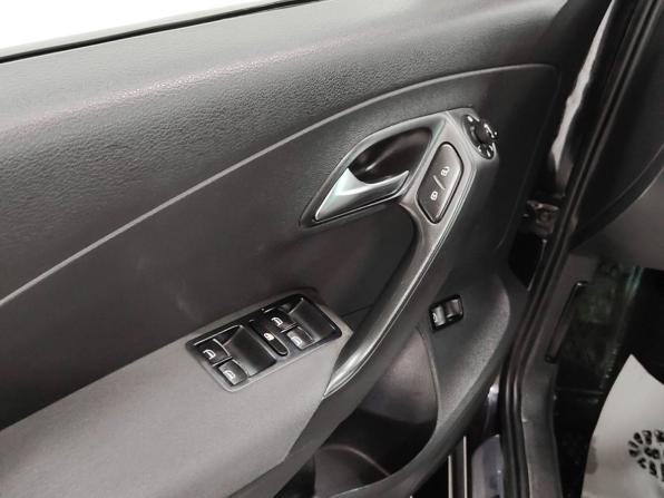 Volkswagen Polo V с пробегом 2014 года, цена 540 000 рублей, 265208 км, седан, Автокод Объявления