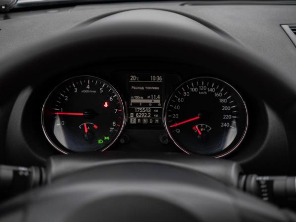 Nissan Qashqai I Рестайлинг с пробегом 2012 года, цена 999 000 рублей, 175543 км, внедорожник, Автокод Объявления