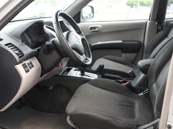 Mitsubishi L200 IV с пробегом 2011 года, цена 1 598 000 рублей, 235685 км, offers.body_type.unknown, Автокод Объявления