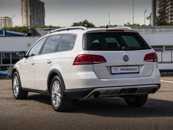 Volkswagen Passat B7 с пробегом 2012 года, цена 1 498 000 рублей, 177000 км, универсал, Автокод Объявления