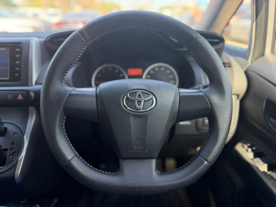 Toyota Wish II Рестайлинг Астрахань  - изображение 17