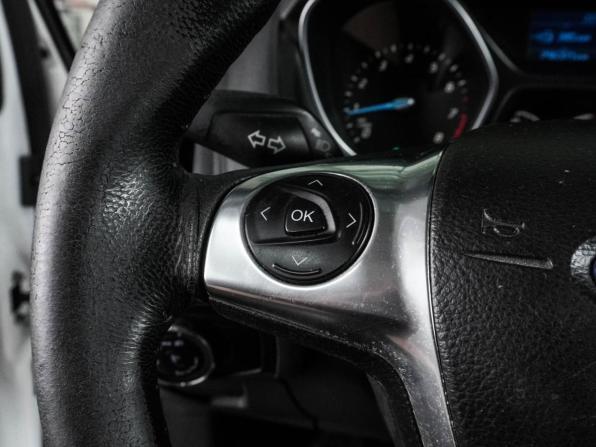 Ford Focus III с пробегом 2013 года, цена 699 000 рублей, 296321 км, универсал, Автокод Объявления