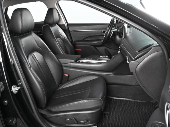 Hyundai Sonata VIII (DN8) с пробегом 2020 года, цена 2 449 000 рублей, 170124 км, седан, Автокод Объявления