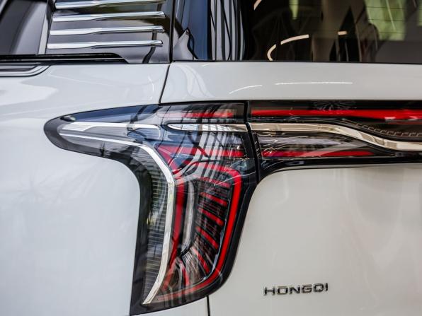 Hongqi HQ9 с пробегом 2025 года, цена 7 350 000 рублей, 9 км, минивэн, Автокод Объявления