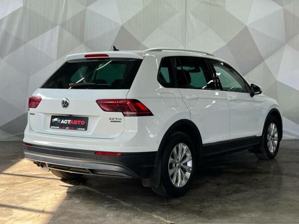 Volkswagen Tiguan II с пробегом 2016 года, цена 1 930 000 рублей, 250483 км, внедорожник, Автокод Объявления