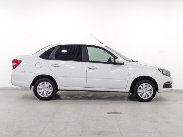 Lada (ВАЗ) Granta I Рестайлинг с пробегом 2024 года, цена 725 000 рублей, 51258 км, седан, Автокод Объявления