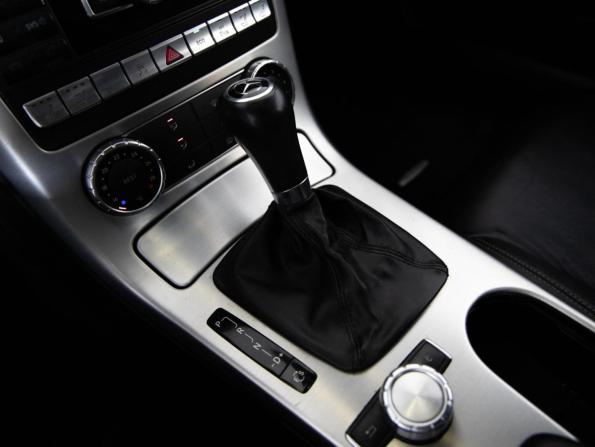 Mercedes-Benz SLK-Класс III (R172) с пробегом 2011 года, цена 2 100 000 рублей, 159075 км, родстер, Автокод Объявления