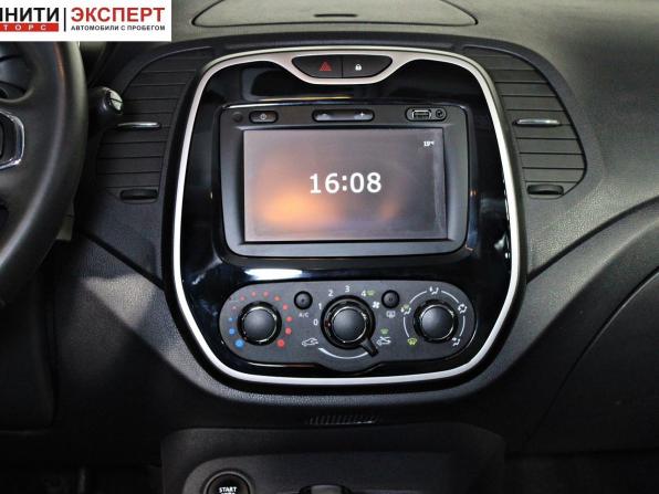 Renault Kaptur I с пробегом 2017 года, цена 1 497 000 рублей, 81400 км, внедорожник, Автокод Объявления