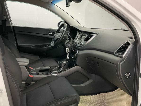Hyundai Tucson III с пробегом 2015 года, цена 1 820 000 рублей, 184006 км, внедорожник, Автокод Объявления