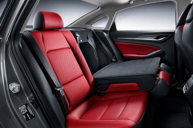 Новый Changan Eado Plus 2024 года, цена 2 269 900 рублей, седан, Автокод Объявления