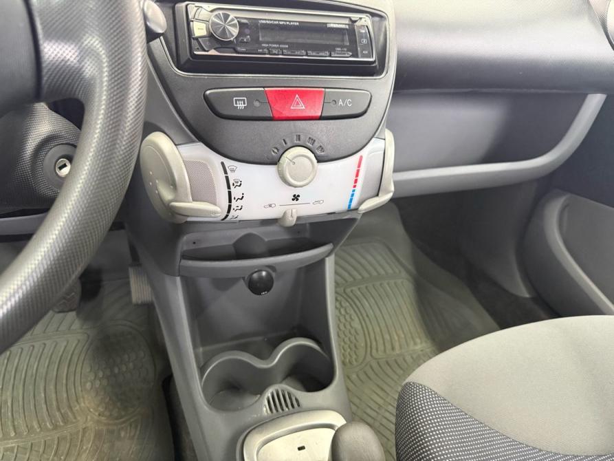 Peugeot 107 I Уфа  - изображение 10
