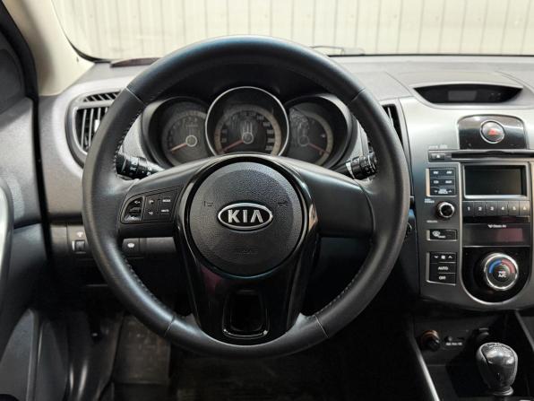 Kia Cerato II с пробегом 2012 года, цена 850 000 рублей, 194293 км, седан, Автокод Объявления