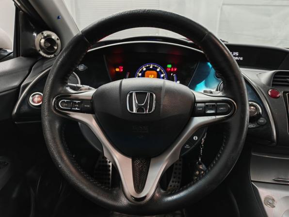 Honda Civic VIII с пробегом 2008 года, цена 519 000 рублей, 410252 км, хэтчбек, Автокод Объявления