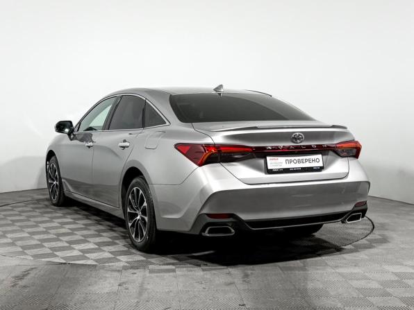 Toyota Avalon V Рестайлинг с пробегом 2023 года, цена 3 490 000 рублей, 7850 км, седан, Автокод Объявления