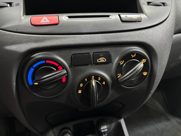 Kia Rio II с пробегом 2005 года, цена 380 000 рублей, 222845 км, хэтчбек, Автокод Объявления